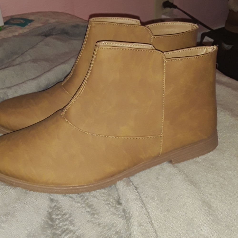 Fashion boots